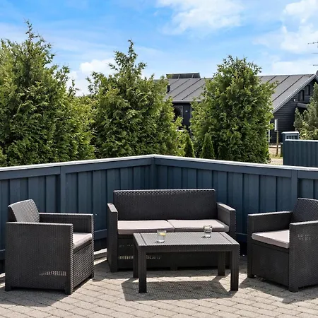 Amazing In With Kitchen Casa de Férias Tarm